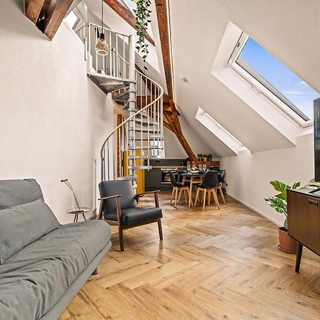 Maisonette-Wohnung Mit Freigelegtem Fachwerk Meckenbeuren Exterior foto